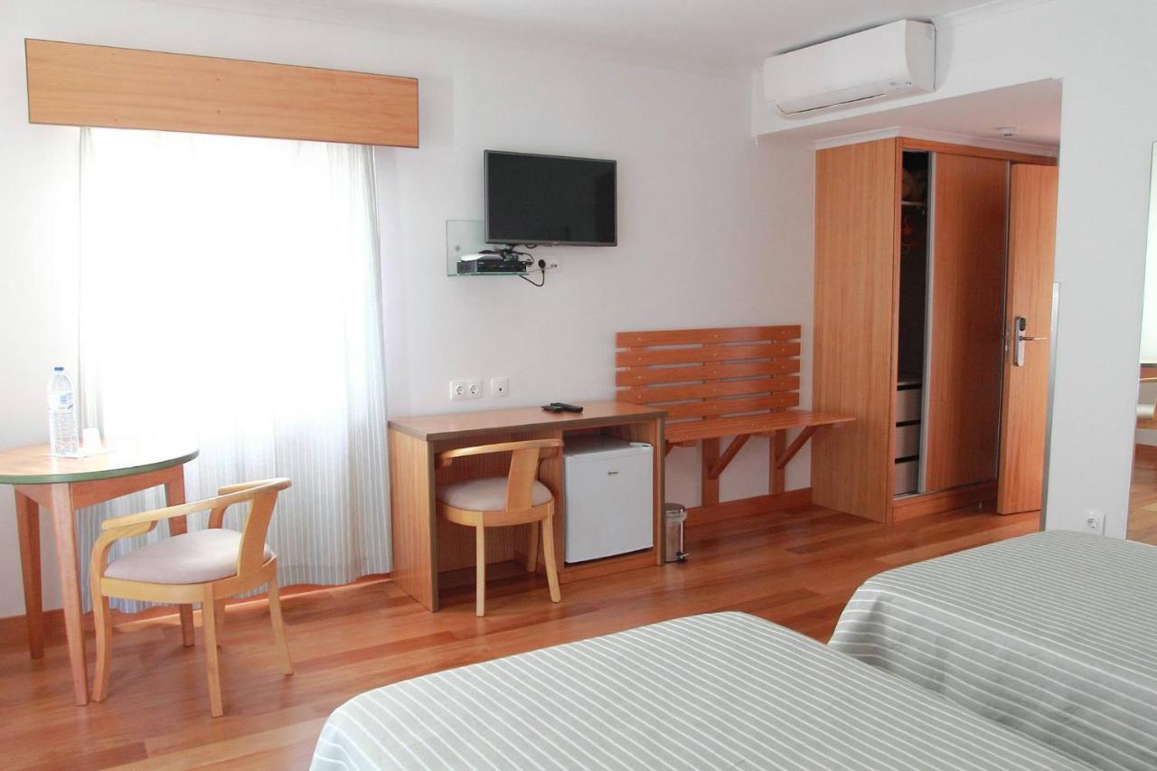 Hotel Comodoro Isola Isola Corvo Esterno foto