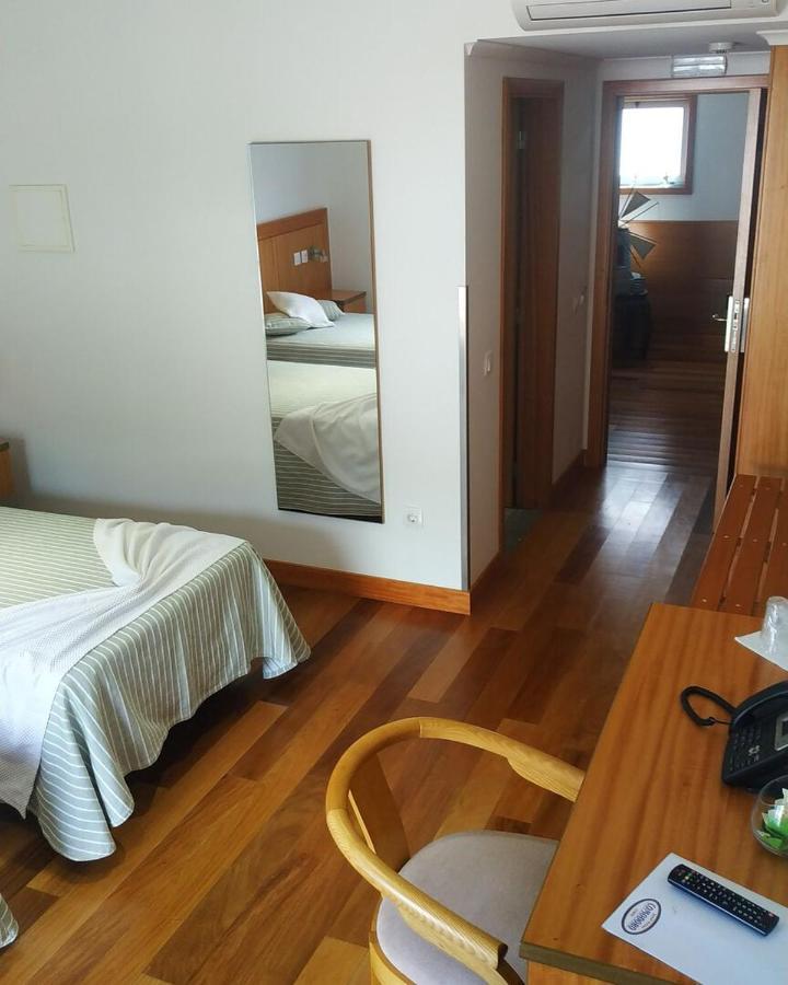 Hotel Comodoro Isola Isola Corvo Esterno foto